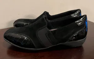 Clarks Everyday Loafers Womens 8 M Leather and Fabric Upper thumbnail 4