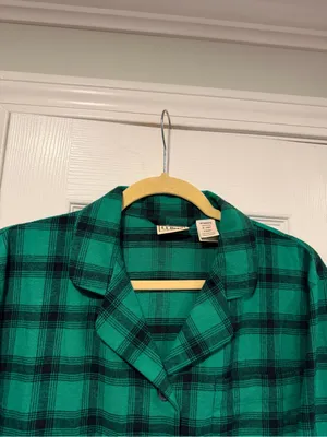 L.L.Bean Size SP Green Plaid Flannel Pajama Top Button Front 100% Cotton Pocket thumbnail 3