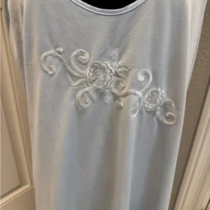 Vintage secret treasures Elegant light blue Embroidered Nightgown size large thumbnail 2
