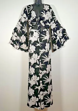 Show Me Your Mumu Jaelynn Jumpsuit Womens Medium Black/White Tied Up Bell Sleeve thumbnail 1