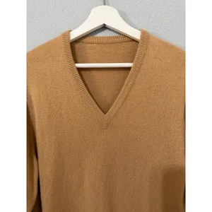 Wool Women Camel Knit Sweater M Tan V-Neck Long Sleeve Classic Minimalist Preppy thumbnail 2