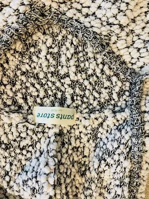 Pants Store Pullover Popcorn Sweater thumbnail 2