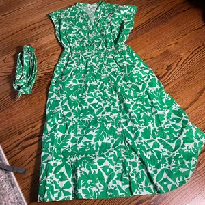 Free Assembly Belted Utility Dress Size M Green White Floral Print Midi thumbnail 2