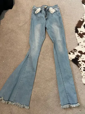Flare Jeans thumbnail 1