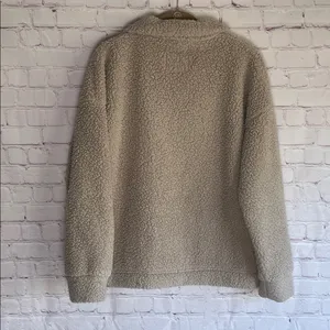 American‎ Eagle Outfitters Tan Teddy Bear Sherpa Hoodie Woman’s Size XS thumbnail 3
