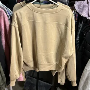 88. Lululemon Softstreme Perfectly Oversized Cropped Crew thumbnail 2