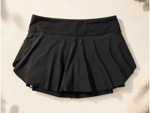 Lululemon Women’s Size 4 Black‎ Running Skort Built-In Shorts Pockets thumbnail 1