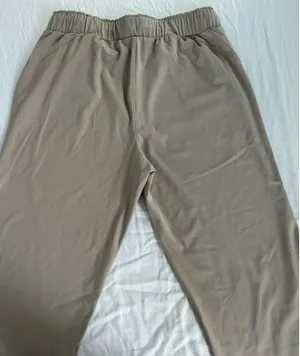 Beige Joggers Size M thumbnail 2