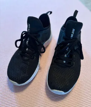 Nike Weight Lifting Shoes thumbnail 1