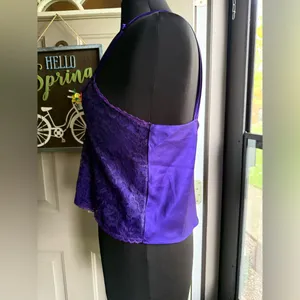 Vintage 80s Victoria’s Secret gold label lace satin cropped cami, size medium thumbnail 6
