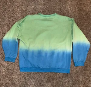 Edikted Green and Blue Ombre Snake Graphic Crewneck Sweatshirt thumbnail 3