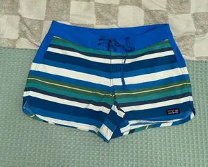 Patagonia Womens Wavefarer Boardshorts Blue Striped Swim Shorts Size 6 thumbnail 1