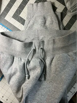 Nike Sweatpants thumbnail 2