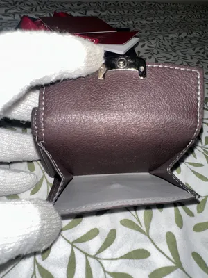 Cartier Leather Compact Wallet thumbnail 8