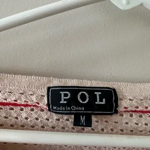 Women’s POL sweater Medium thumbnail 2