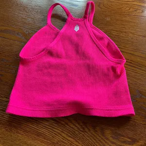 FP Movement by FP Happiness Runs Tank in Malibu Candy Pink sz XS/ S thumbnail 6