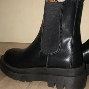 Nwot women boots rain black platform shoes winter warm ankle 6 no box thumbnail 3