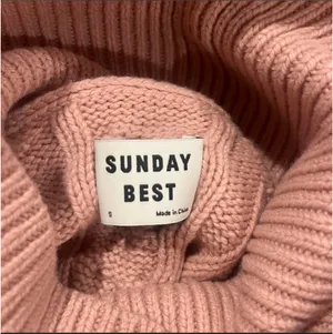 Pink turtleneck sweater aritzia thumbnail 3