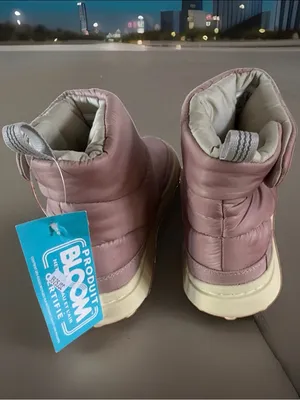 Merrell Women's Size 7 Hut Moc 2 Quilted mid-top puff boots. Adobe Rose. NWT thumbnail 10