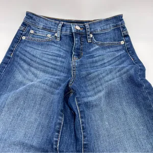 Banana Republic Factory Women's Dark Blue Cropped Jeans thumbnail 6