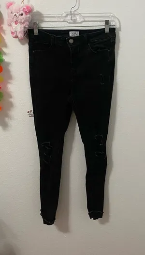 Black Simple Society Ripped Jeans thumbnail 1