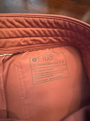 FIGS Scrubs Set thumbnail 4