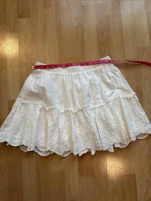 SHEIN White Eyelet Tiered Skirt with Scalloped Hem thumbnail 5