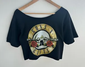 Guns N' Roses Rock off-the-shoulder tee thumbnail 1