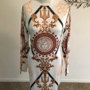 Women’s size medium New bodycon gold and white fashion deess thumbnail 3