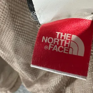 The North Face‎ Hyvent Jacket Womens L Green Nylon Waterproof Hiking Outdoors thumbnail 14