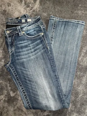Miss Me Women Size 30 Bootcut Jeans Embellished Back Pockets Thick Stitch Medium Wash thumbnail 1
