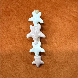 Set of Stylish Hair Clips in Neutral Tones thumbnail 8