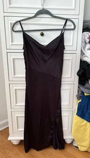 Amazon Black Midi Dress thumbnail 1
