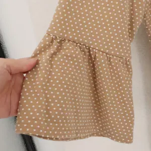 Talbots Polka Dot Bell Sleeve Top Womens Size M Tan Business Casual Neutral thumbnail 3