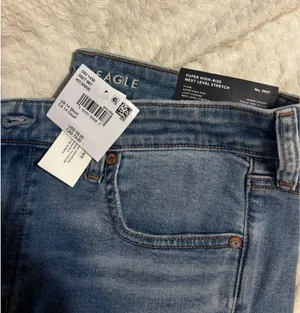 American Eagle Jeans Flare High-Rise thumbnail 2