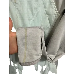 New Balance women's aqua‎ windbreaker jacket Small thumbnail 3