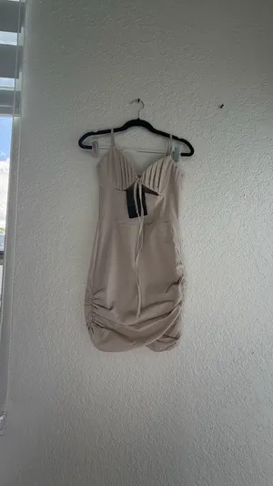 NWT PrettyLittleThing Stone Stretch Woven Pleated Tie Bust Bodycon Dress - Size US 2 thumbnail 5