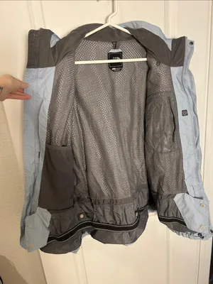 The North Face Light Blue, Navy & White Hooded Shell Jacket thumbnail 5