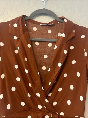 Lulu's Lush louicita rust brown polka dot surplice dress size medium thumbnail 3