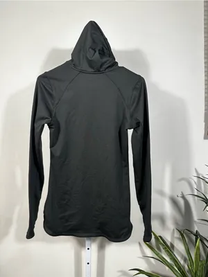 N26. Under Armour Women’s Military Green Hooded Performance Top thumbnail 3