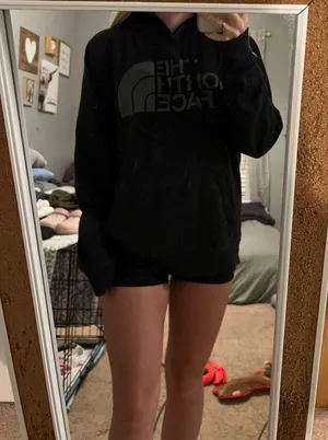 American Eagle Outfitters Hoodie thumbnail 1