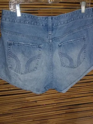 HOLLISTER 9 29 Light Wash Denim Button Fly Jeans Shorts thumbnail 2