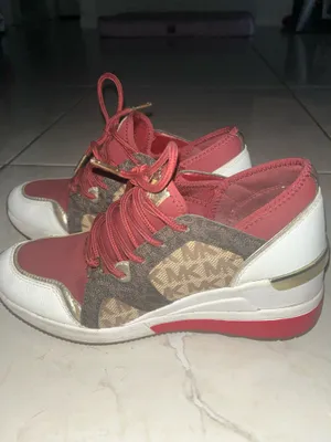 Michael Kors thumbnail 5
