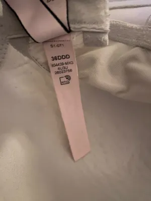 Victoria's Secret Dream Angels Demi Bra thumbnail 4