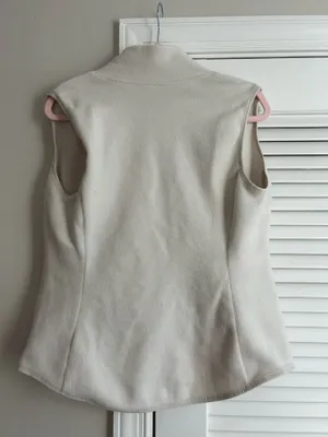 Old navy vest thumbnail 2