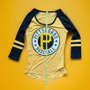 GENUINE MLB MERCHANDISE Pittsburgh Pirates Women Baseball Shirt Black Size XS thumbnail 1