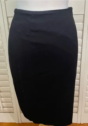 White House Black Market Black Pencil Skirt - Tailored Office Staple thumbnail 1