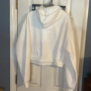 White XL Sweatshirt new no tags. It’s great addition to your fall wardrobe thumbnail 4