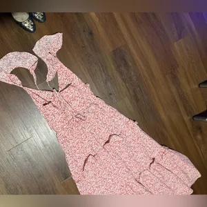 Nwot petal + pup Aspa tiered maxi floral ruffle dress spring party wedding $128 thumbnail 10