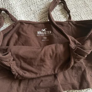 Hollister Tank Top thumbnail 2